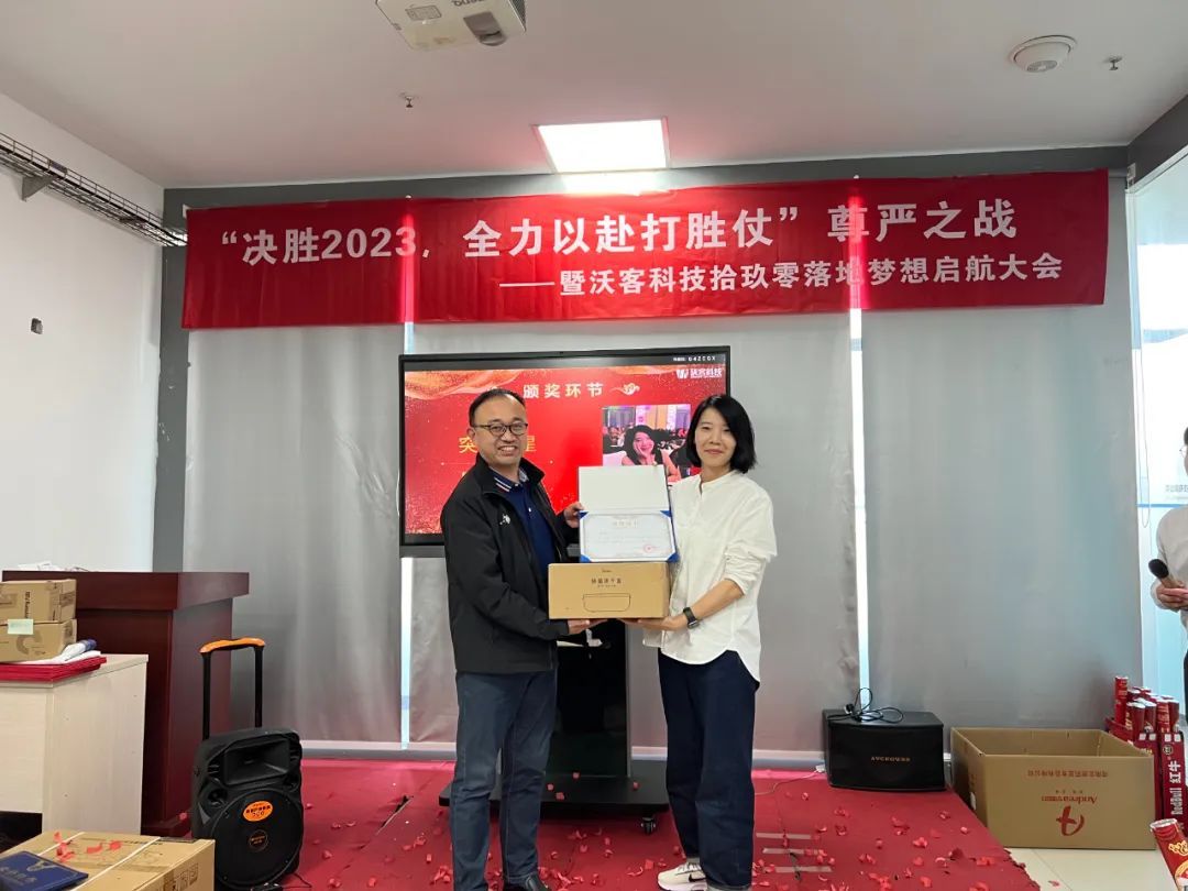 a608b350627557f3af76dff78d530961.jpg a608b350627557f3af76dff78d530961.jpg