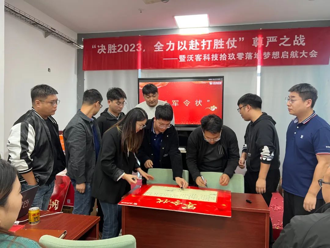 54296ff5e09f7a1e1b29dfb48bb57c40.jpg 54296ff5e09f7a1e1b29dfb48bb57c40.jpg